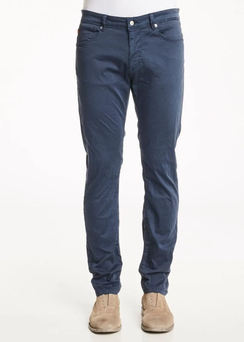 Pantaloni cinque tasche