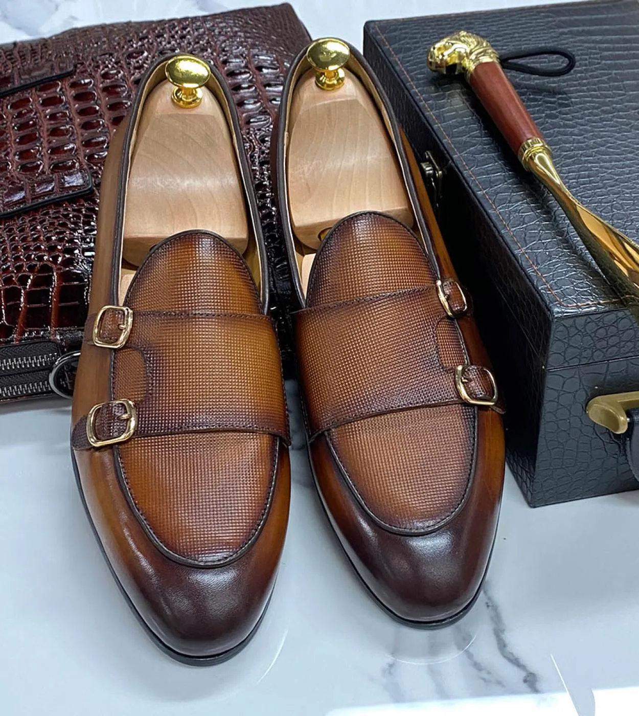 Scarpe estive Mocassini da uomo in vera pelle Monk Strap Slipons Wedding Party Casual Business Office Man Scarpa elegante per